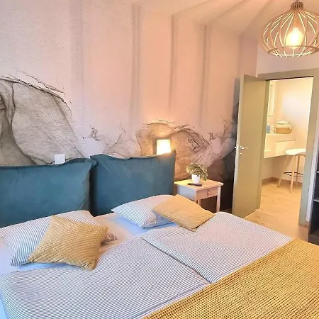 Forest Villa